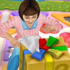 大喜びでミステリーギフトボックスの包装を破る小学生シム（The Sims フリープレイ）