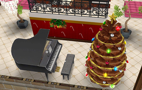 グランドピアノと松ぼっくりのクリスマスツリーのある広間（The Sims フリープレイ）