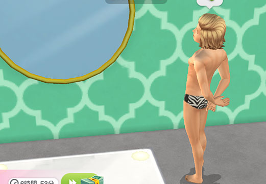 ビキニ姿で鏡の前に立つ、ノア君（The Sims シムズポケット）